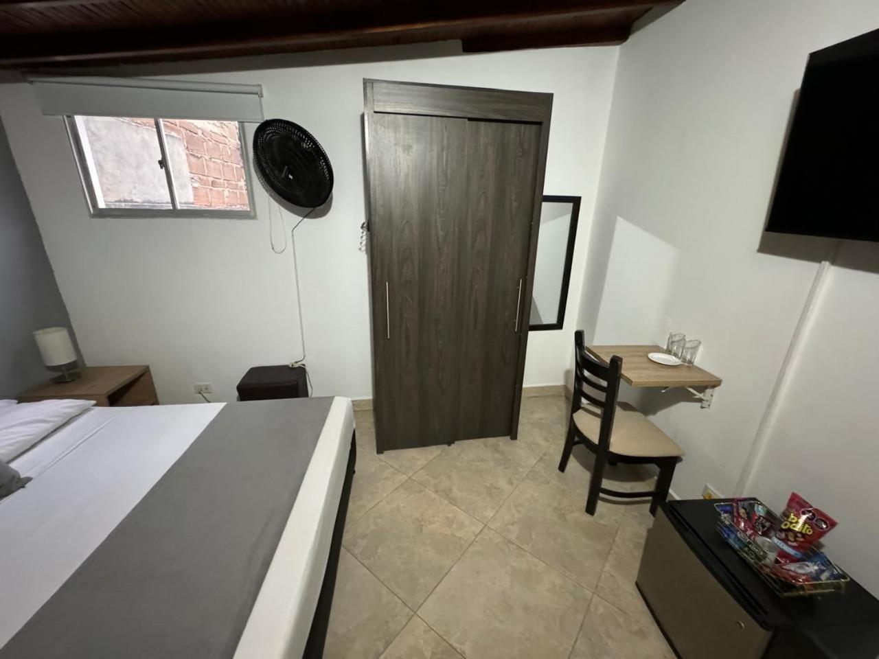 Gemas San Joaquin 1 Hotel Medellin Exterior photo